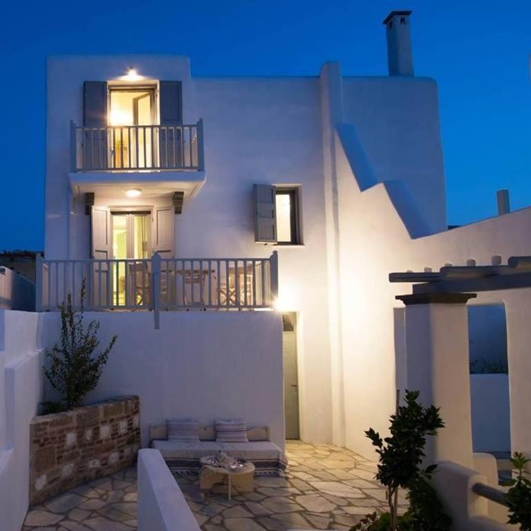 Ianthi Boutique Guesthouses 斯基罗斯岛 外观 照片