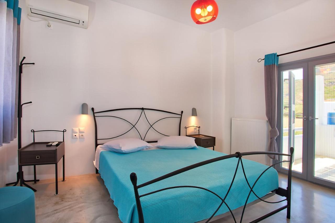 Ianthi Boutique Guesthouses 斯基罗斯岛 外观 照片