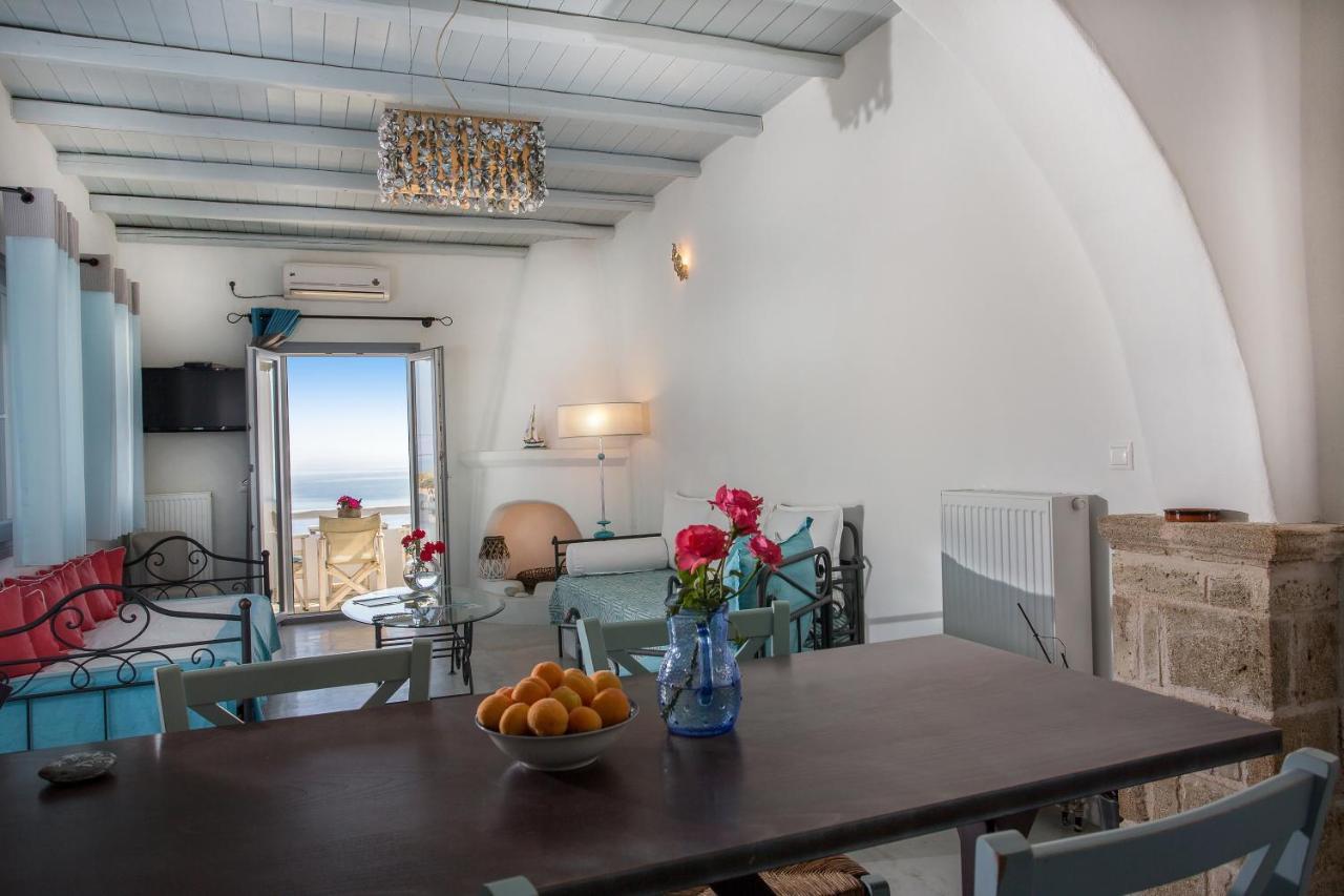 Ianthi Boutique Guesthouses 斯基罗斯岛 外观 照片