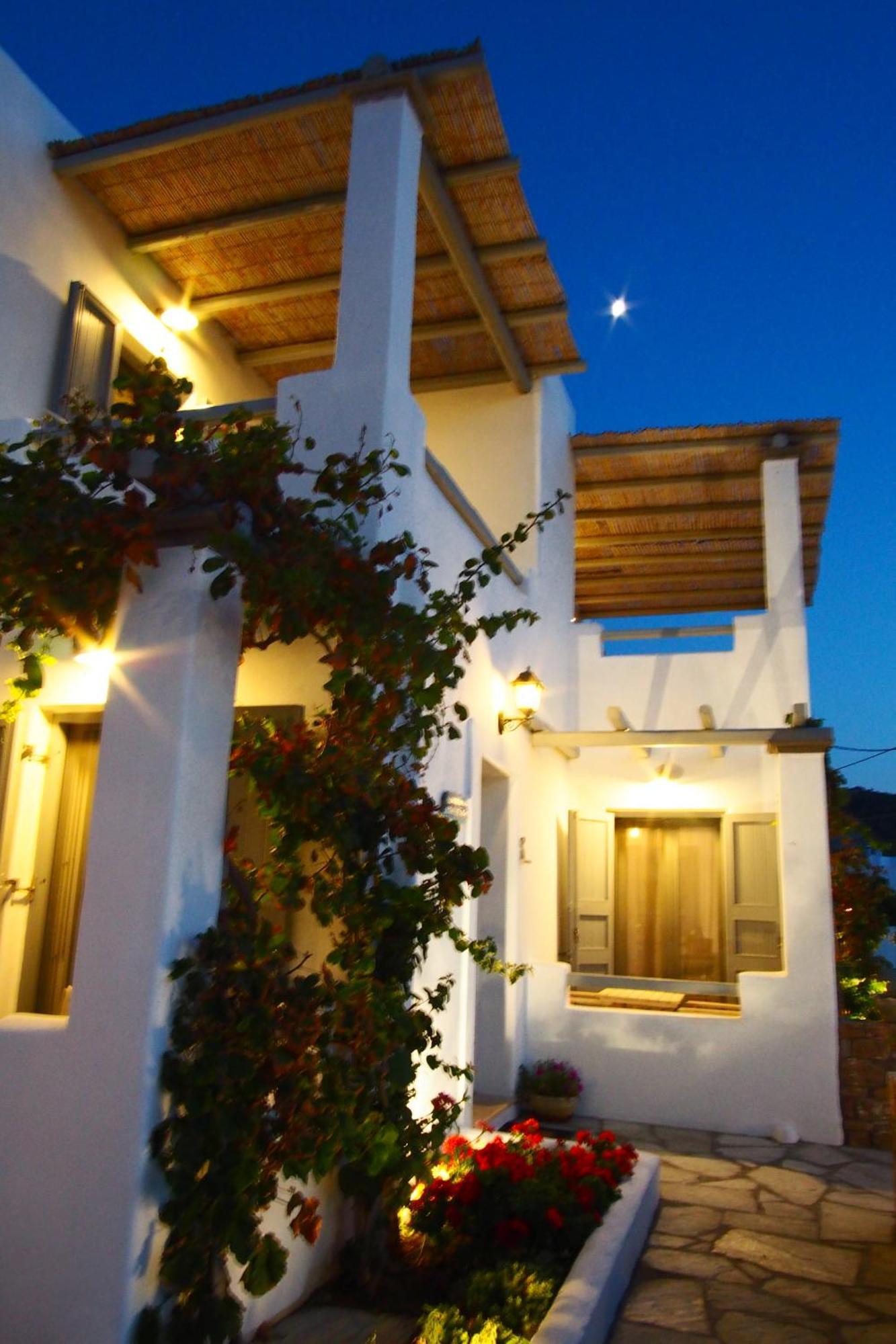Ianthi Boutique Guesthouses 斯基罗斯岛 外观 照片