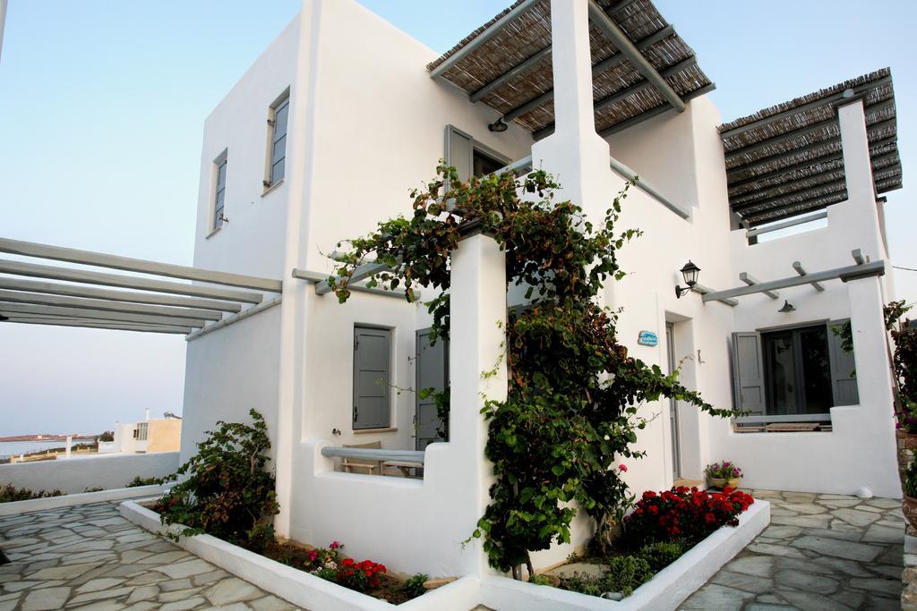 Ianthi Boutique Guesthouses 斯基罗斯岛 外观 照片